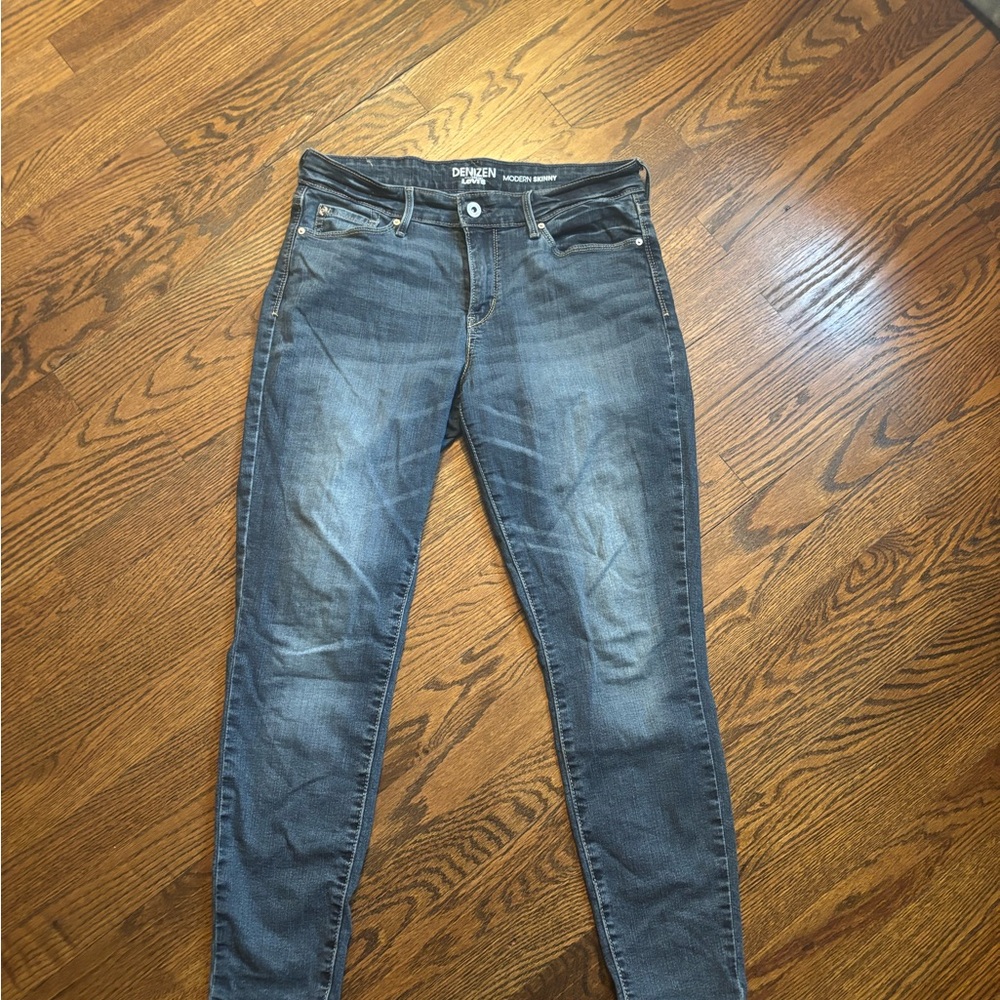 Levi's Women's Dark Blue Skinny Jeans